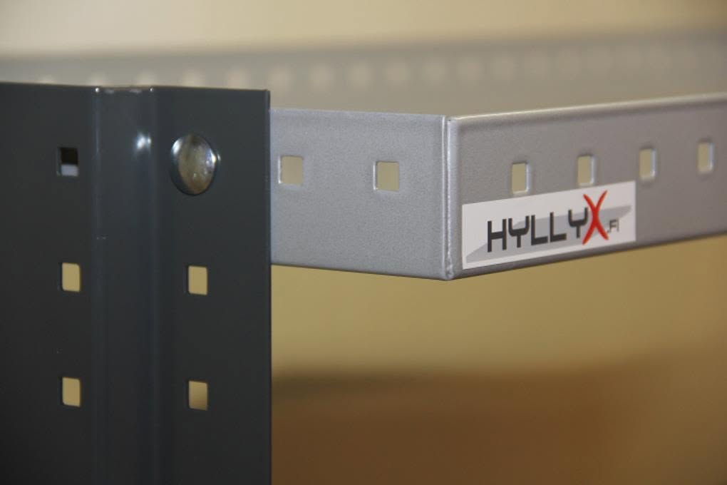 Hyllyx-hyllyn yksityiskohta – perforointi ja lukkokanta-pultti